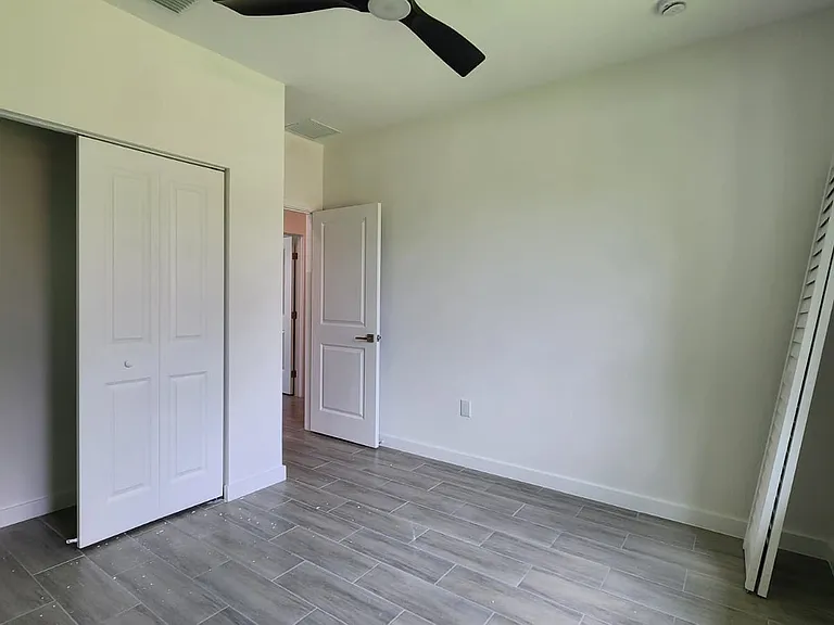 1701 NW 9th Ct #B — Photo 12