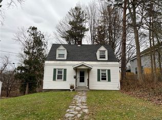 240 Riverside Dr, Utica, NY 13502