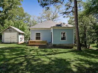 206 Apple St, Anderson, MO 64831