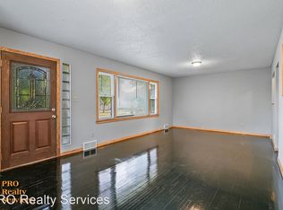 208 2nd St SW, New Prague, MN 56071