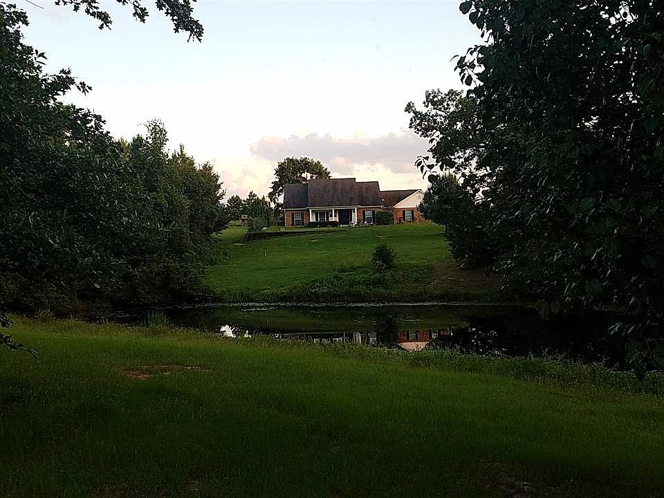 1st image of 544 Frances Ln