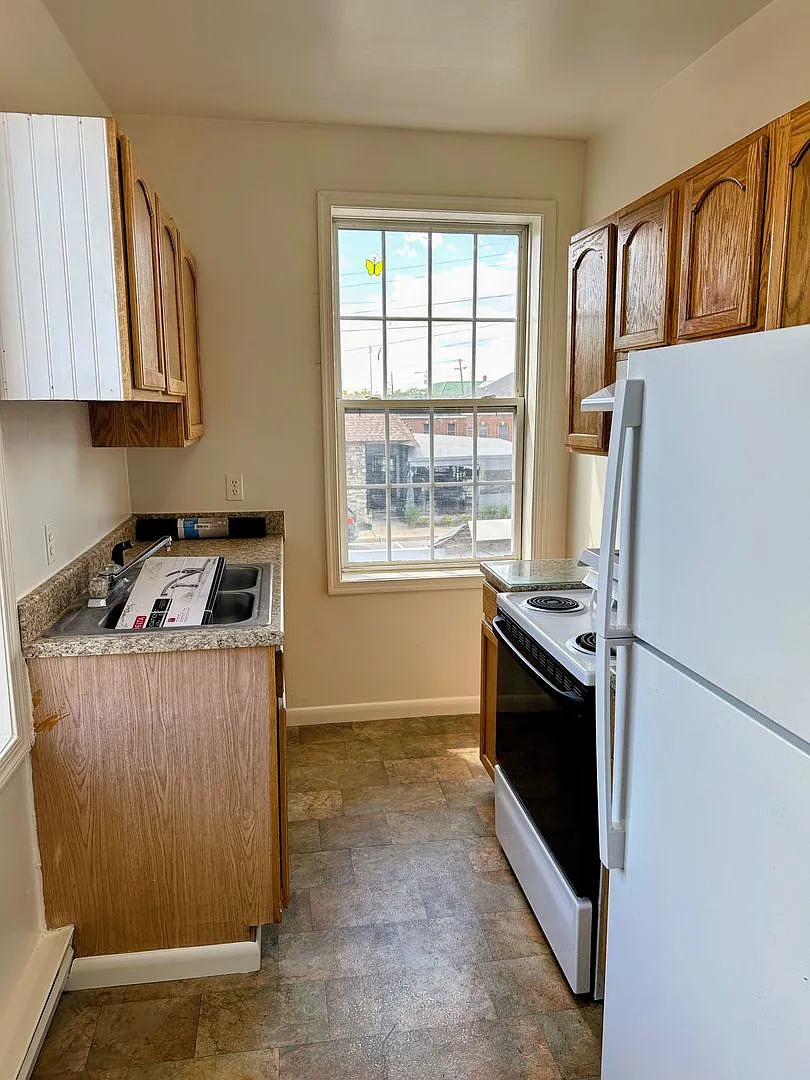 Building Photo - Apartment in Downtown LaPlata