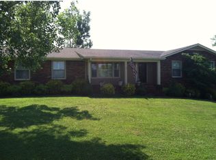 417 Douglas Bend Rd, Gallatin, TN 37066