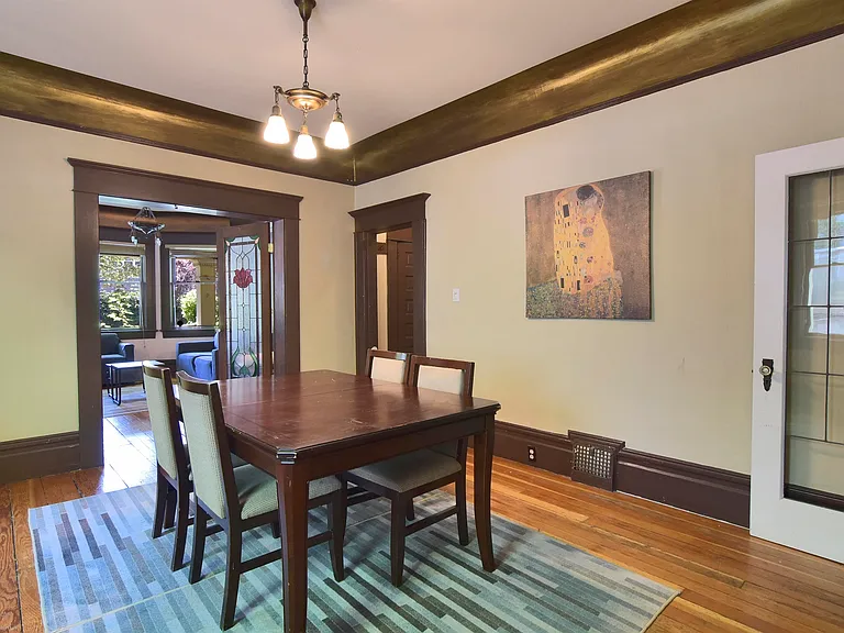 1517 Comox St #1 — Photo 12