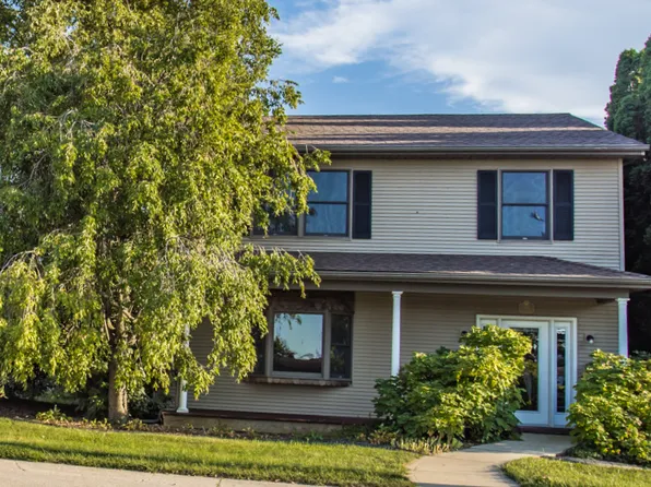 101 W Chippewa St, Dwight, IL 60420