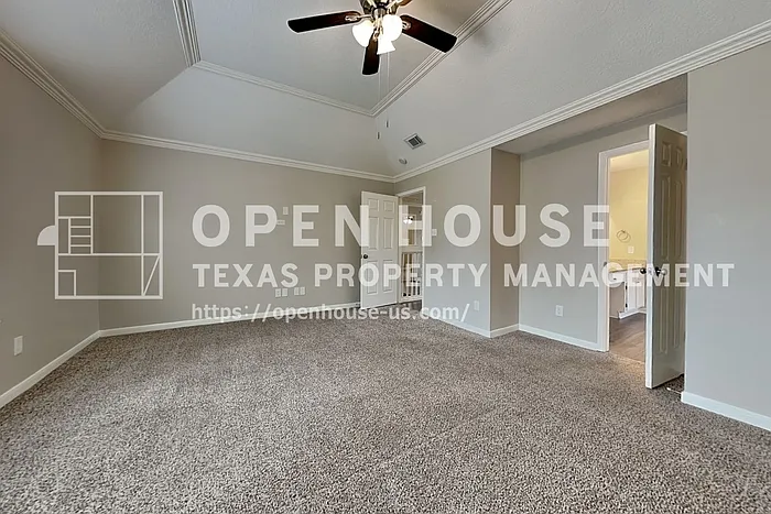 2203 Pincher Creek Dr — Photo 10