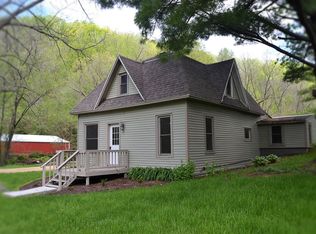 58812 Morgan Hollow Rd, Lynxville, WI 54626