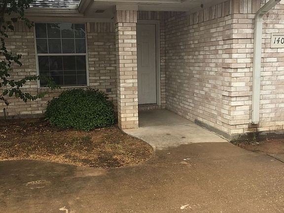 2nd image of 1407 Western Oaks Ct
