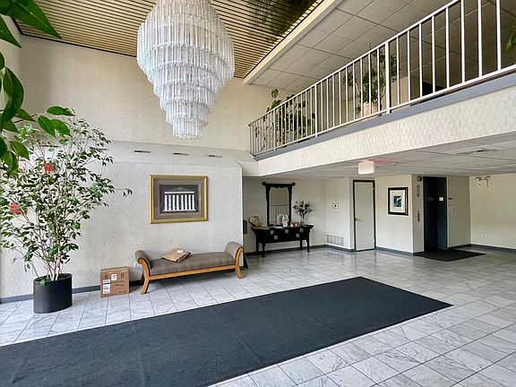 2nd image of 2131 Welsh Rd APT 212