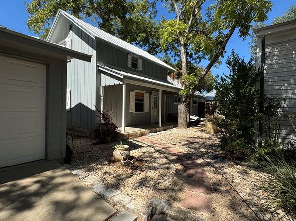 308 W Schubert St