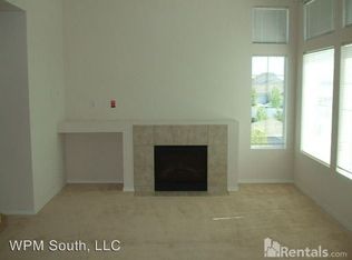 6435 Hazel Ln SE #C-10, Auburn, WA 98092