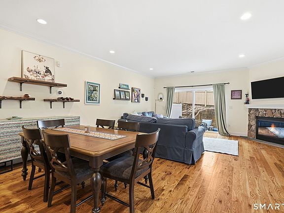 5th image of 67 Aiken Street #B