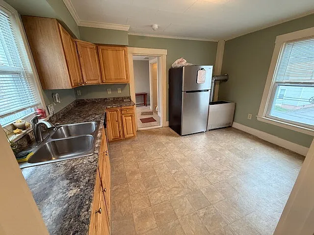 15 Seavey St — Photo 25