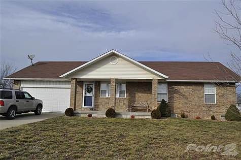 Welcome to the 3 bd and 2 bath home.