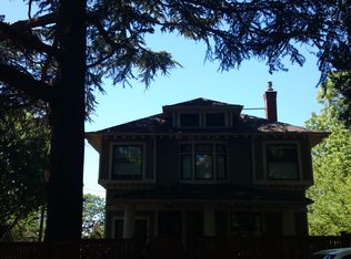 963 13th Ave E, Seattle, WA 98102