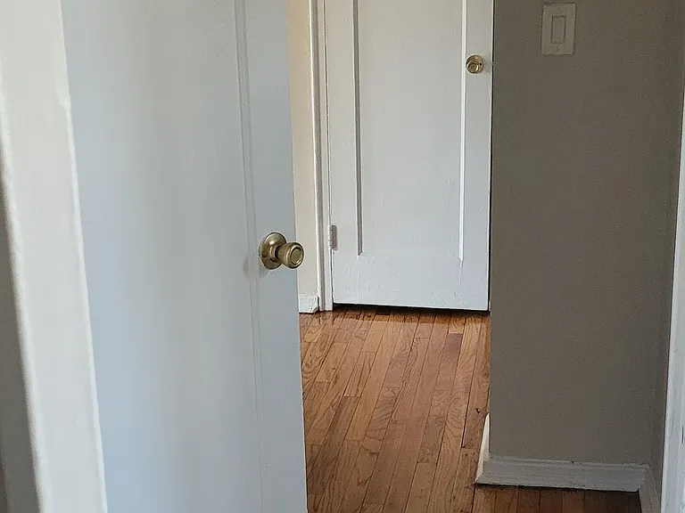 15A 16th Ave #1 — Photo 9