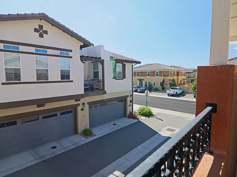 1860 Sea Horse Rd #A — Photo 4