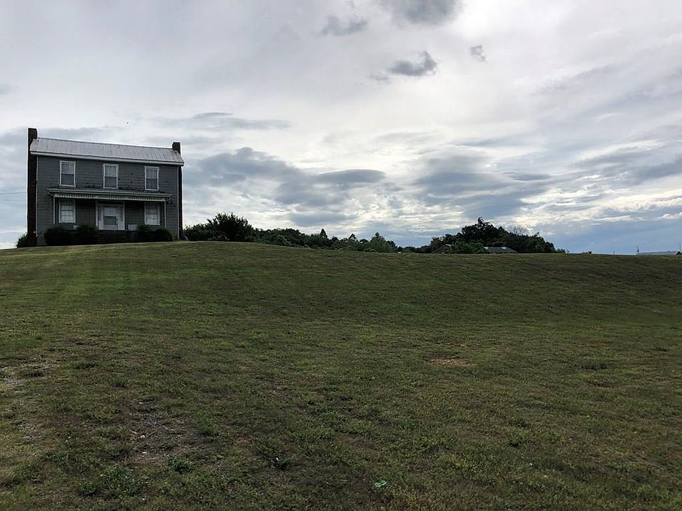 1st image of 8014 W Andrew Johnson Hwy