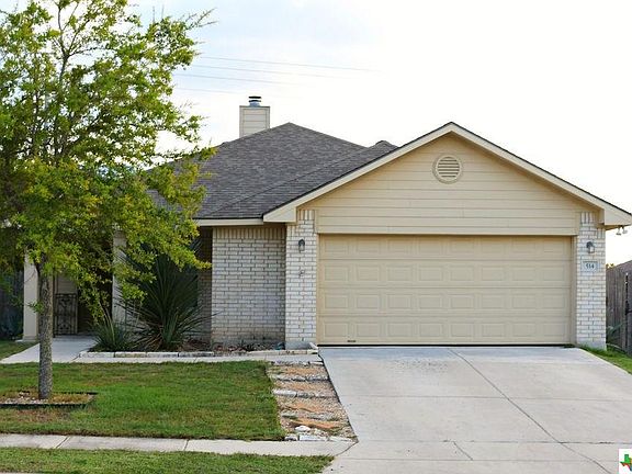 2nd image of 514 Roadrunner Ave