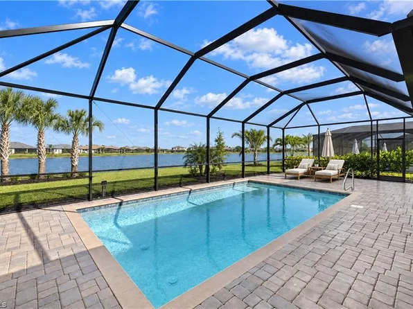 19576 The Place BLVD, ESTERO, FL 33928