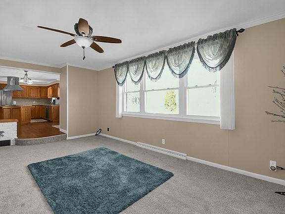 5th image of 515 W Hanley Rd