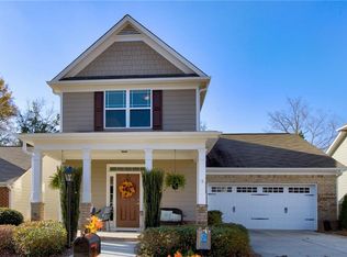 450 Pringle Dr, Suwanee, GA 30024