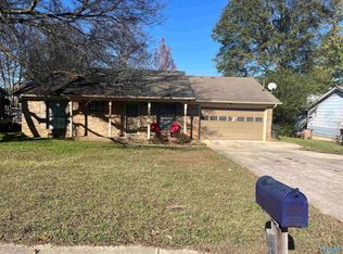 504 Tammy St SW, Decatur, AL 35603