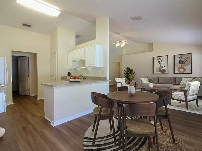 6719 Highlands Creek Blvd — Photo 13