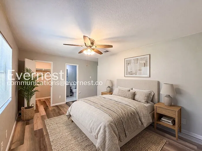 2 bed, 3.0 bath, 1012 sqft, $1,600 — Photo 4