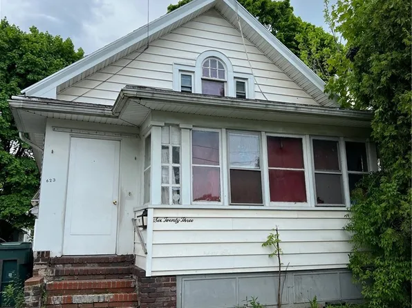 623 Emerson St, Rochester, NY 14613