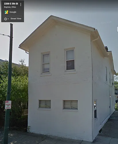 2200 E 5th St Photo 1