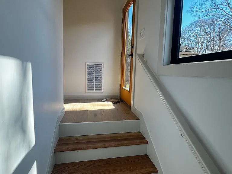 1 Brownwood Ave — Photo 7