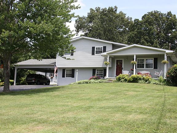 2nd image of 1142 Glade Hill Dr