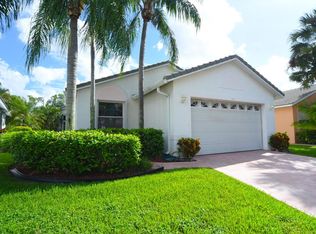 138 Harbor Lake Cir, Greenacres, FL 33413