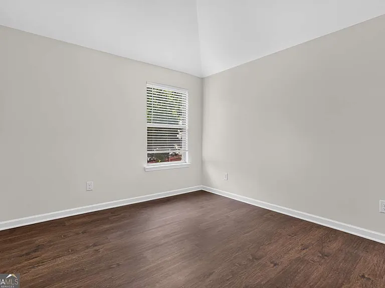 2210 Apple Orchard Way — Photo 43