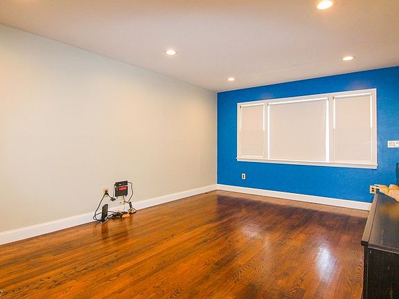 3rd image of 77 Watchung Ave