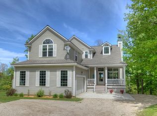 E 21658 Ridge Rd, Grand Marais, MI 49839