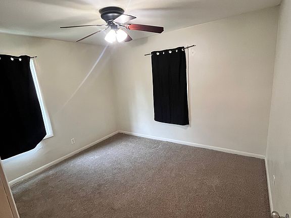 5th image of 2960 Azelda St