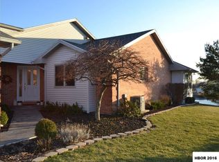 1816 Cobblestone Dr, Findlay, OH 45840