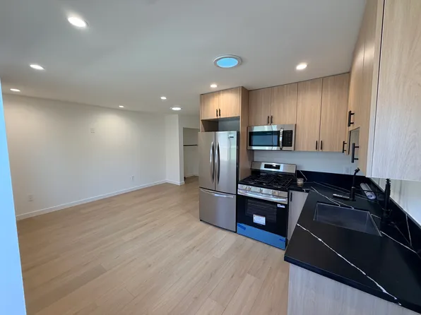 5920 Wilkinson Ave #Adu, Valley Village, CA 91607