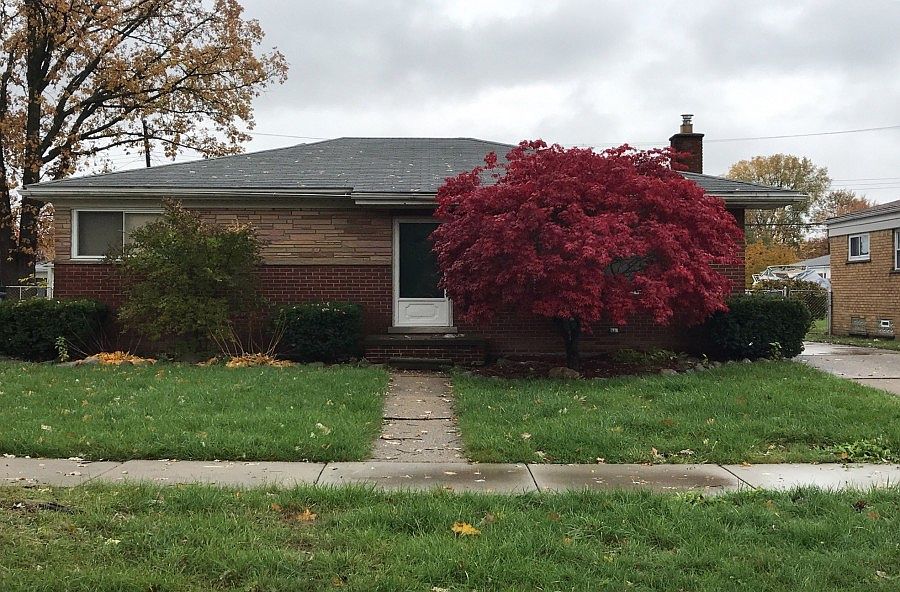 1st image of 21228 Centennial St