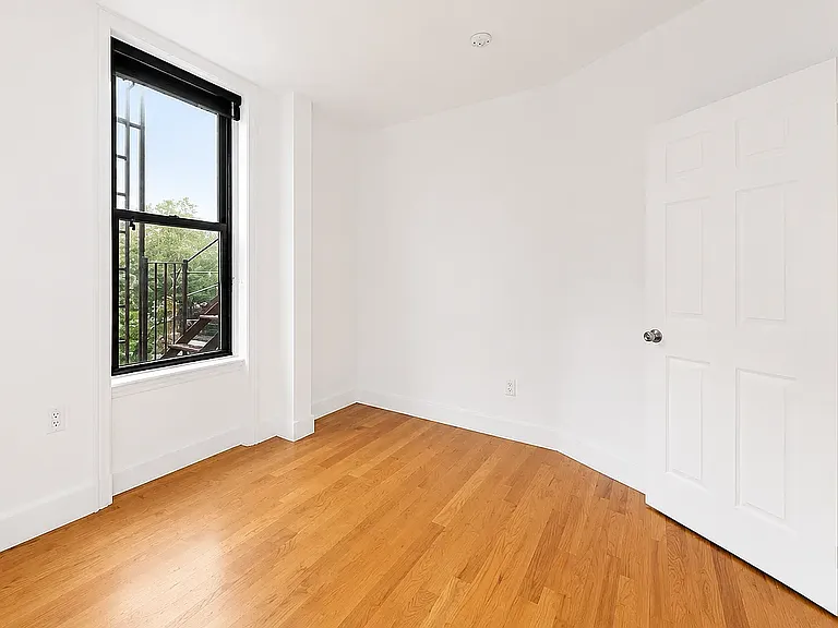 758 Marcy Ave #7 — Photo 6