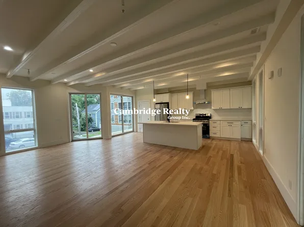 65 Cameron St, Brookline, MA