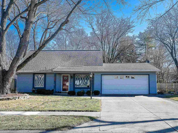 1824 Rio Vista Dr, Fort Wayne, IN 46815