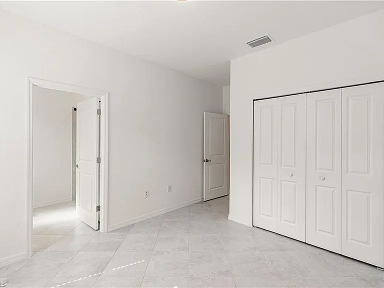 2525 Kona Way — Photo 16