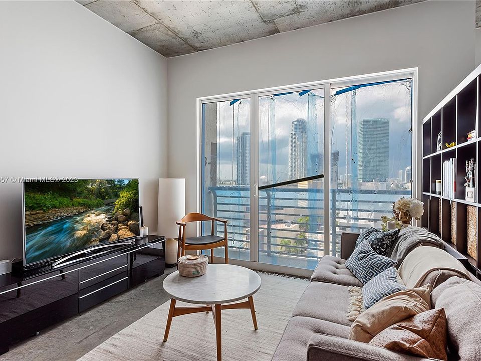 1st image of 133 NE 2nd Ave APT 1511