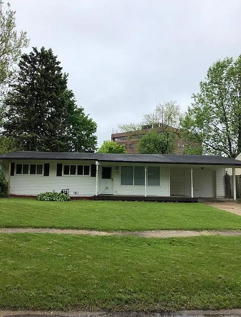 2006 Spring Brook Ave
