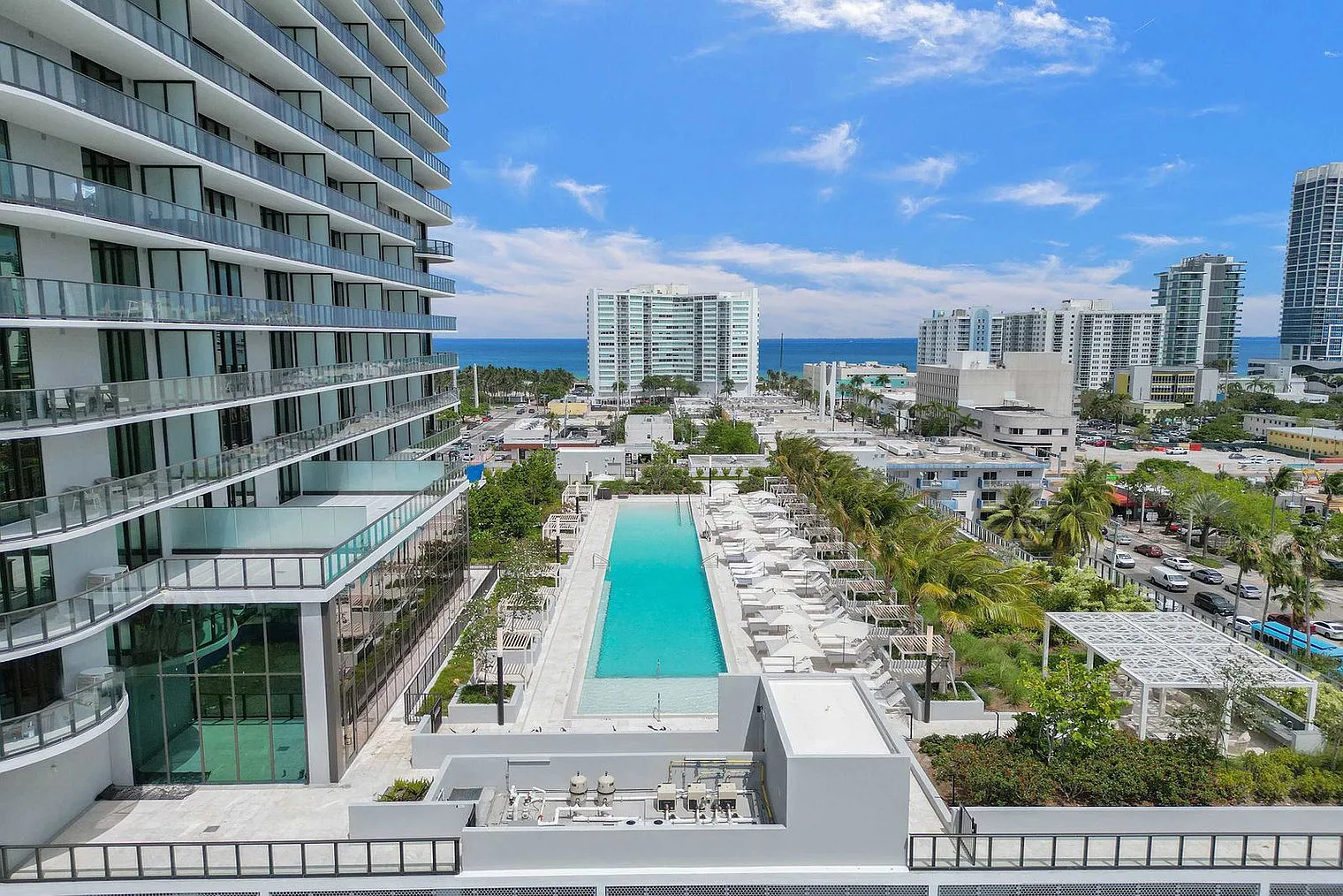 1 bed, 1.0 bath, $4,409 — Photo 4