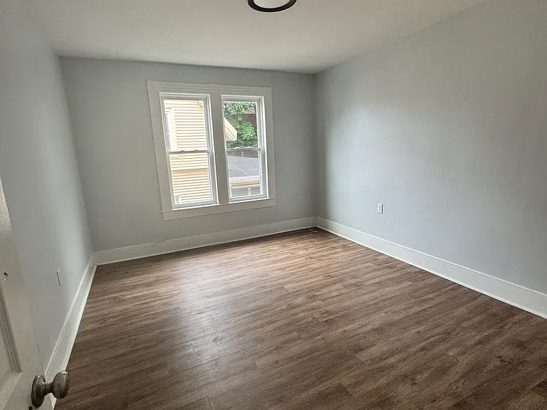 9 Rogers Ave #2 — Photo 6