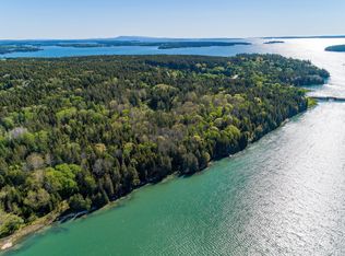 336A Oceanville Rd, Stonington, ME 04681